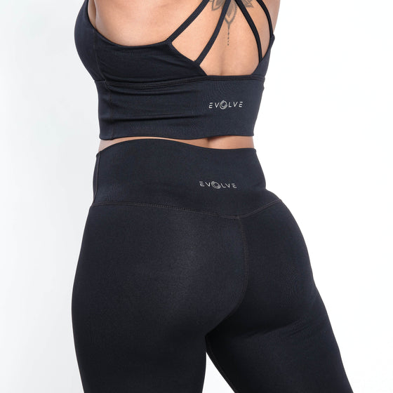 Classic Sports Bra (Black) - Live Evolutionary