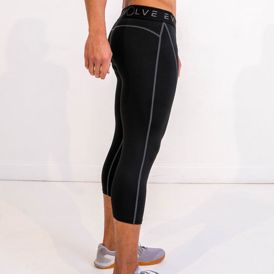 LE 3/4 Compression Leggings - Black/Grey